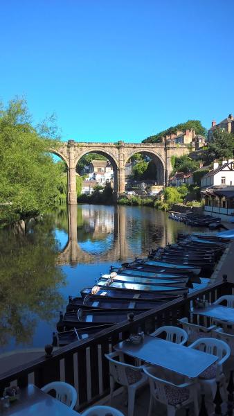 Karen Thompson Solicitor