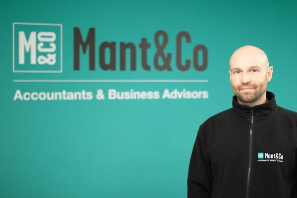 Mant & Co Accountants