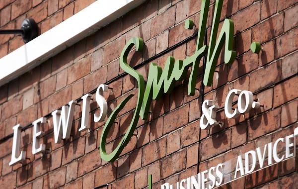 Lewis Smith & Co. Accountants