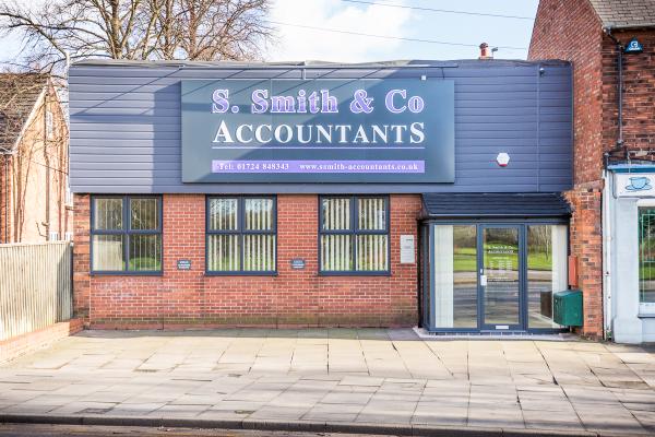 S Smith & Co Accountants