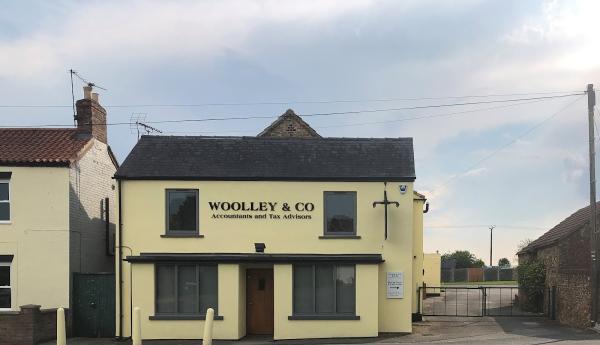 Woolley & Co Accountants