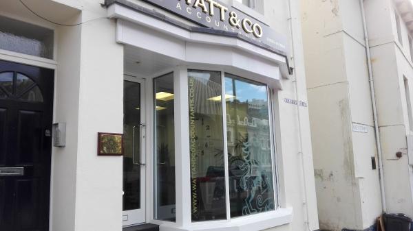 Watt & Co Accountants