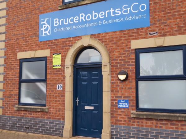 Bruce Roberts & Co