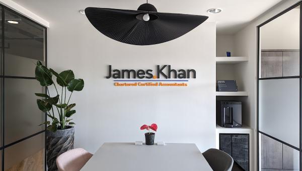 James Khan